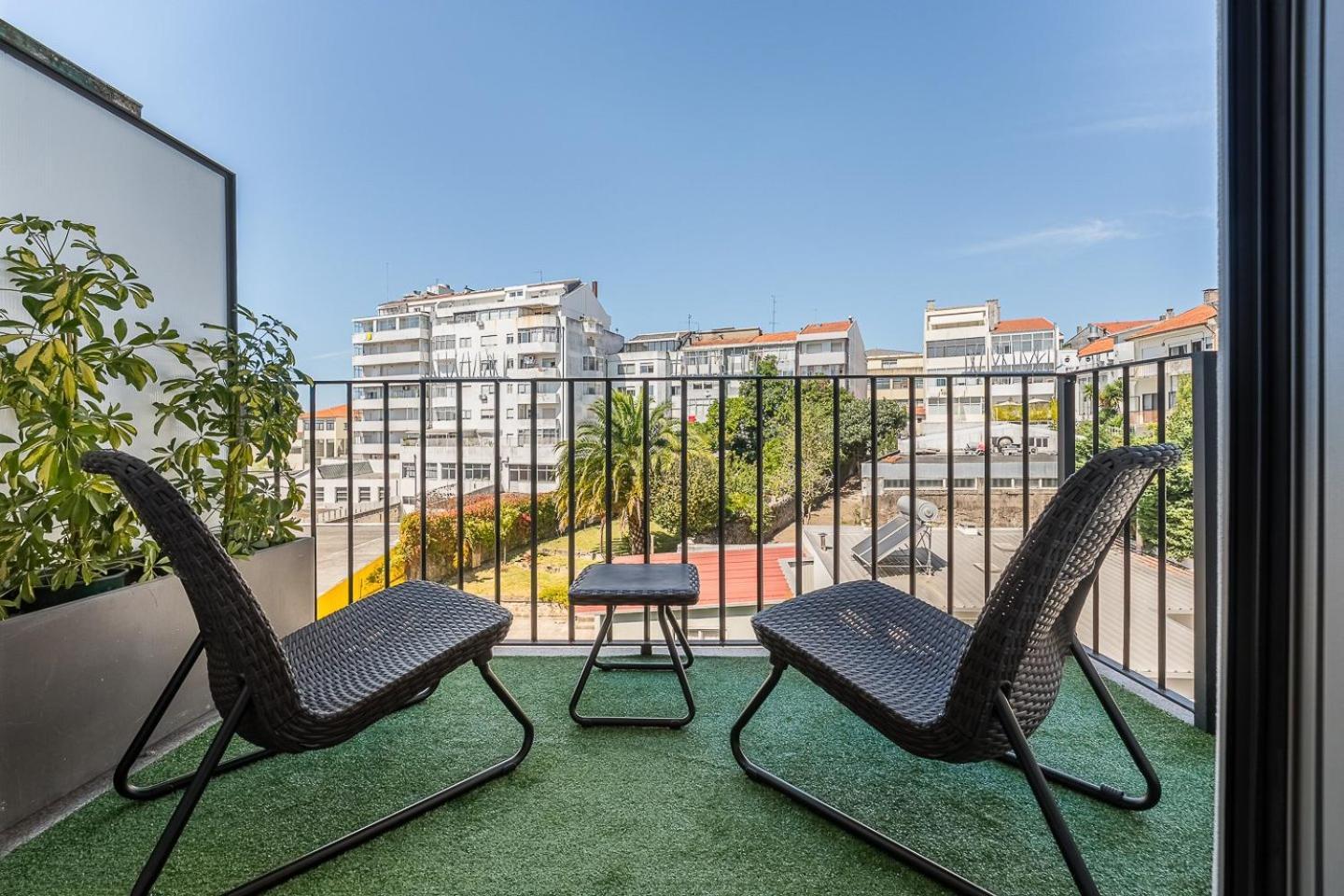 Guestready - Serene Stay In Порту Экстерьер фото